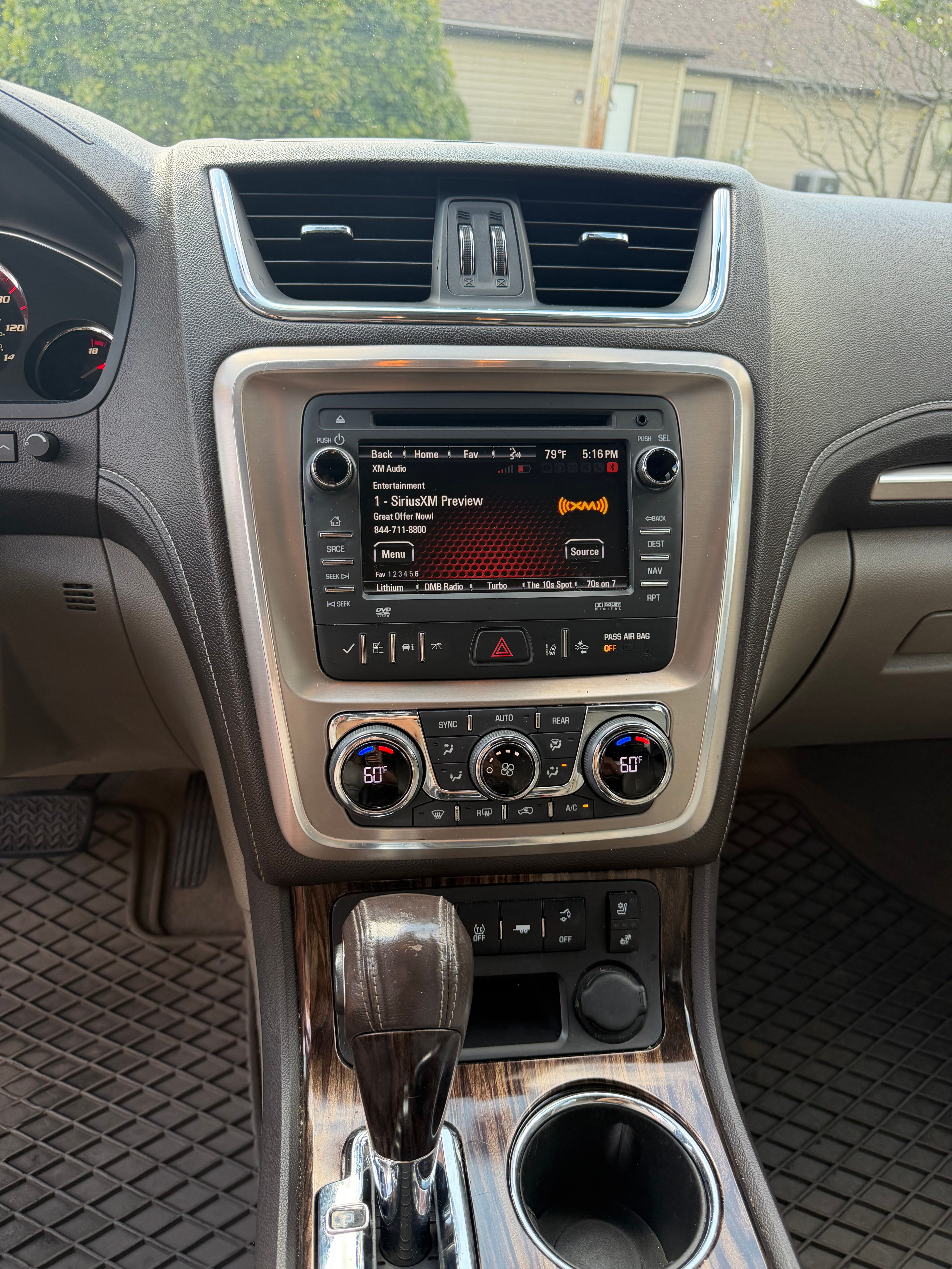 Used 2014 GMC Acadia Denali AWD/4WD image 5