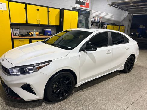 Used 2023 Kia Forte GT-Line w/ GT-Line Premium Package image 1