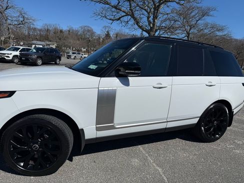 Used 2021 Land Rover Range Rover Westminster Edition image 9