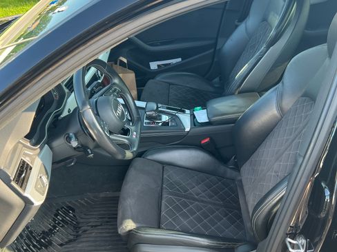 Used 2019 Audi S4 Premium Plus w/ Premium Plus Package AWD/4WD image 8
