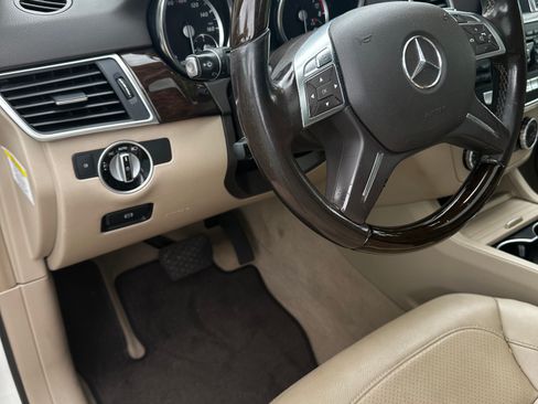 Used 2013 Mercedes-Benz ML 350 4MATIC image 12