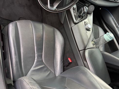 Used 2015 BMW i8 AWD/4WD image 16