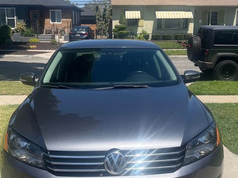Used 2015 Volkswagen Passat 1.8T Limited Edition FWD image 5