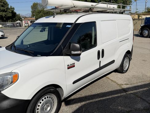 Used 2021 RAM ProMaster City Tradesman image 2