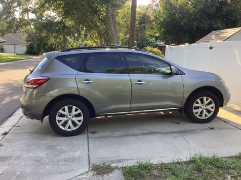 Used 2012 Nissan Murano SL FWD image 1