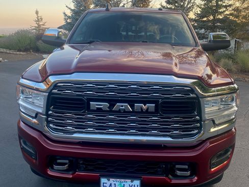 Used 2019 RAM 3500 Limited AWD/4WD image 4