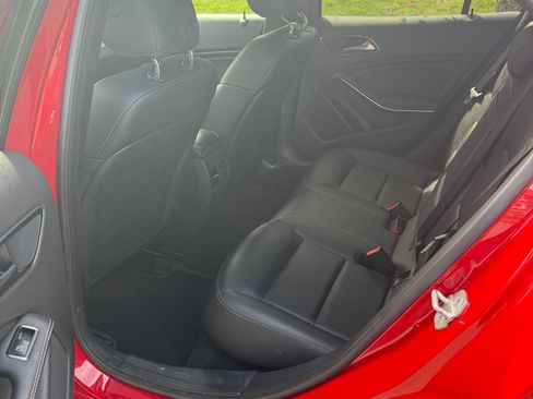 Used 2017 Mercedes-Benz GLA 250 4MATIC image 15