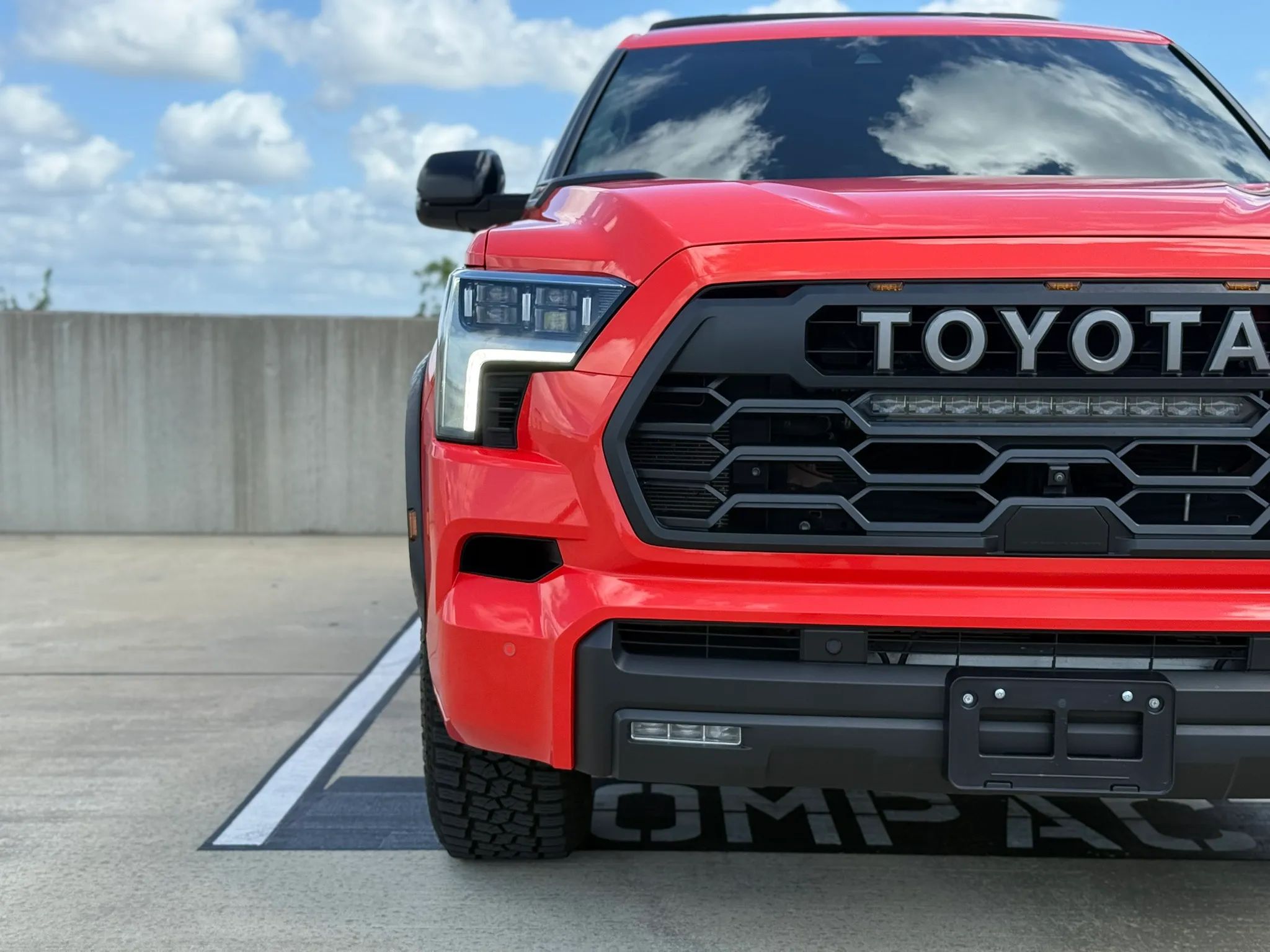 Used 2023 Toyota Sequoia TRD Pro AWD/4WD image 4