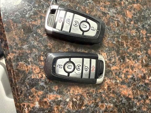 Used 2021 Ford Explorer Limited w/ Equipment Group 301A image 26