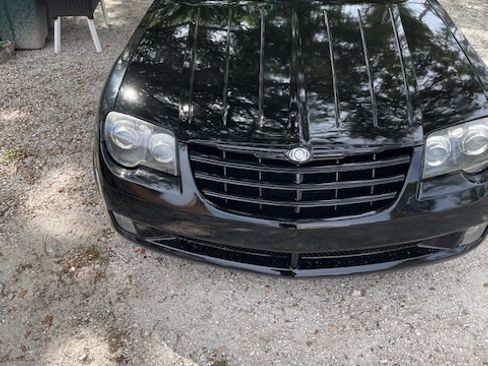 Used 2005 Chrysler Crossfire Limited image 1
