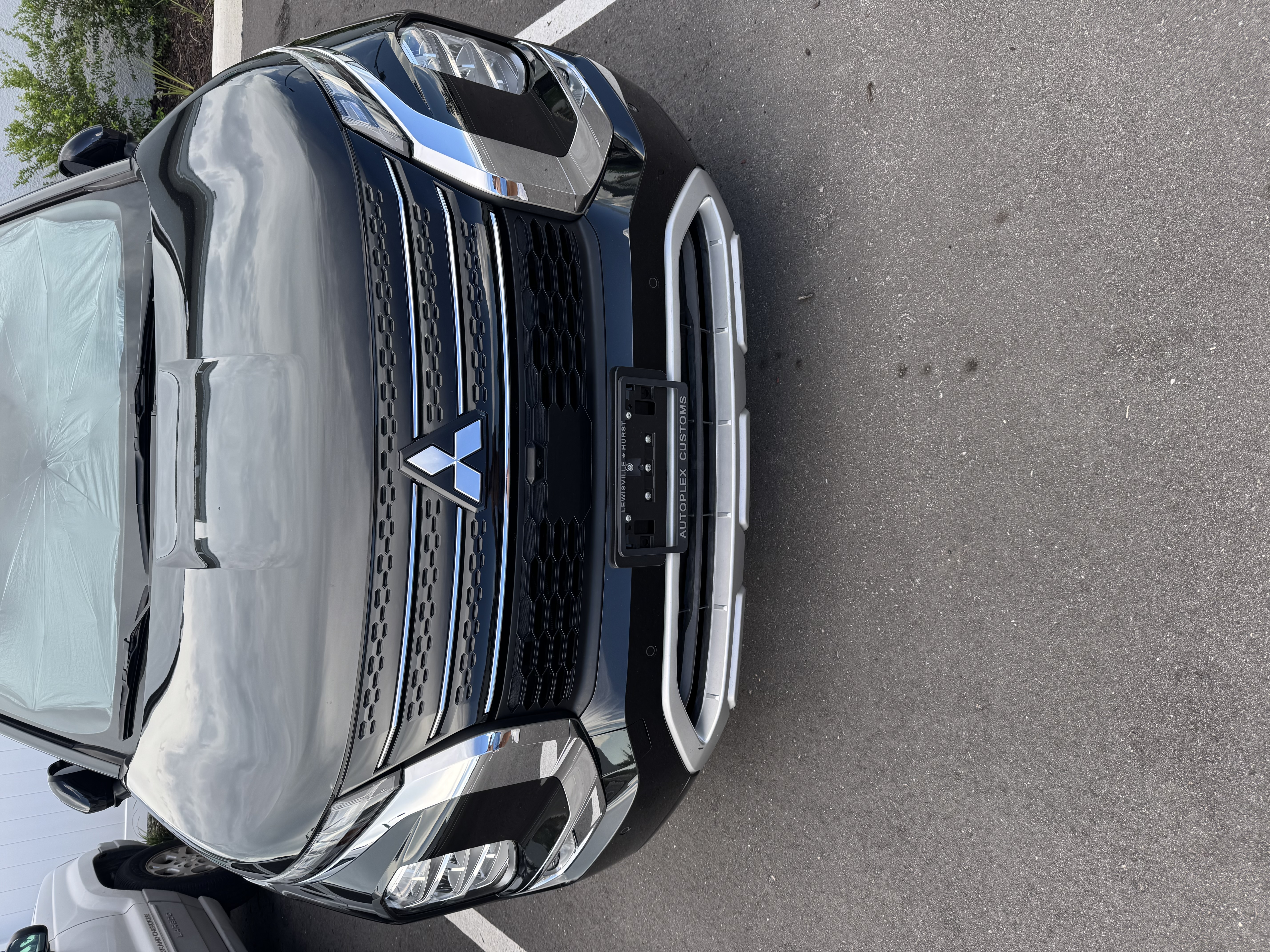 Used 2022 Mitsubishi Outlander SEL FWD image 2