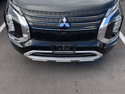 Used 2022 Mitsubishi Outlander SEL FWD image 2
