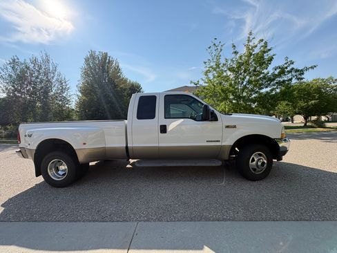 Used 2002 Ford F350 4x4 SuperCab DRW Super Duty image 6