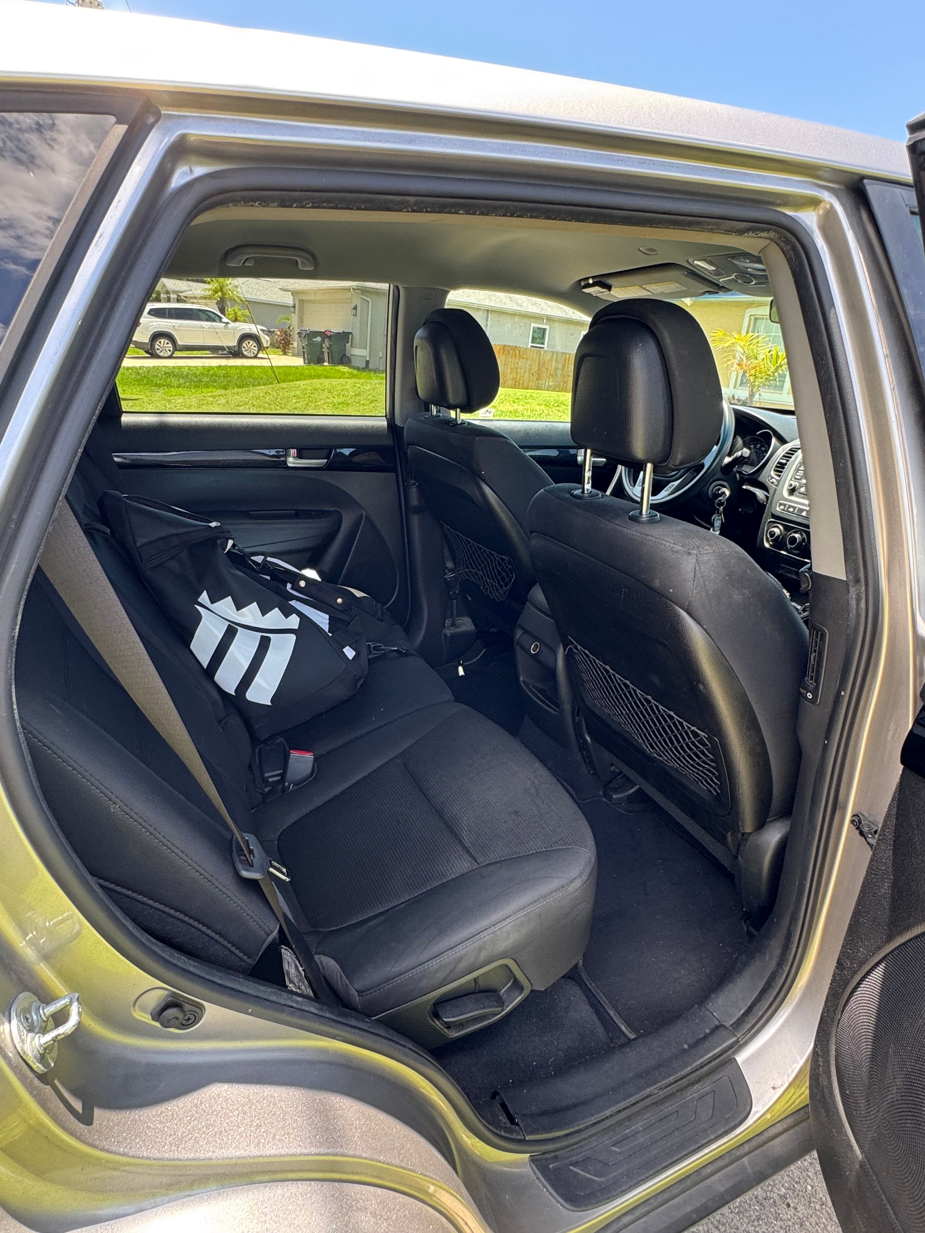 Used 2014 Kia Sorento LX AWD/4WD image 9