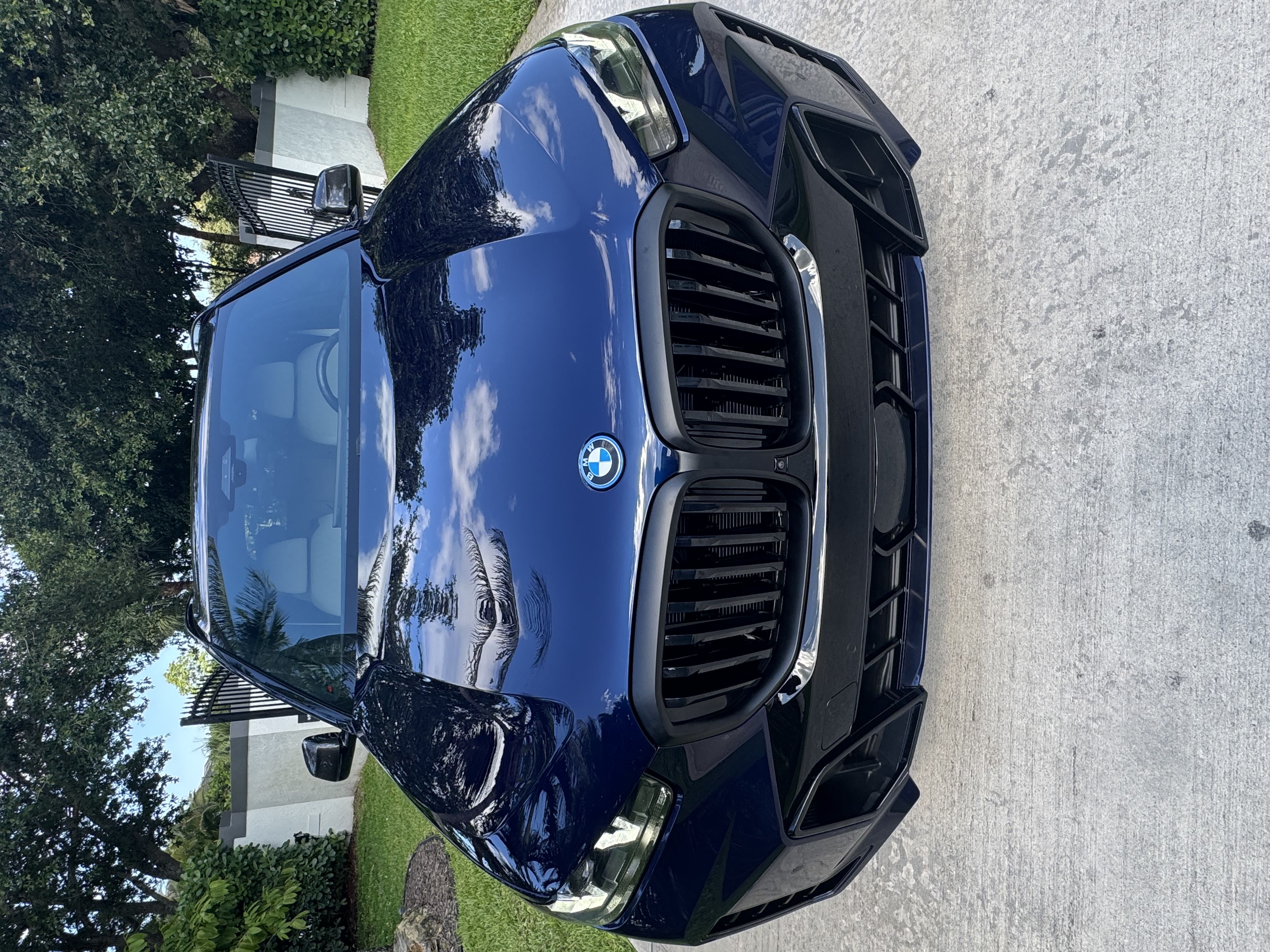 Used 2024 BMW X5 xDrive50e w/ Executive Package AWD/4WD image 21