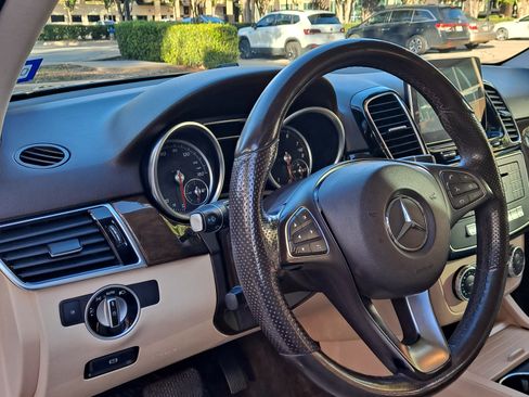 Used 2016 Mercedes-Benz GLE 350 image 18