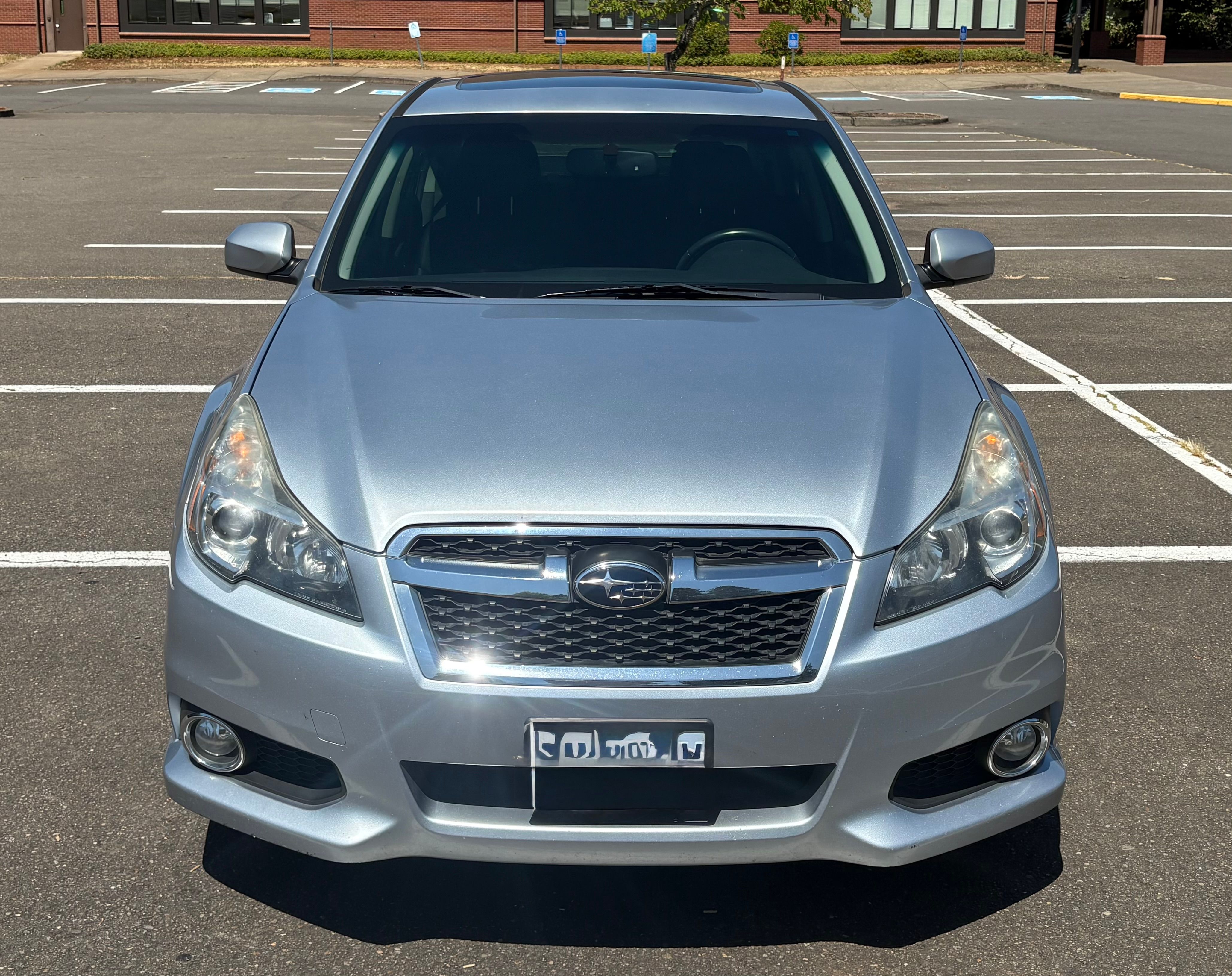 Used 2014 Subaru Legacy 2.5i Limited w/ Moonroof Package AWD/4WD image 1