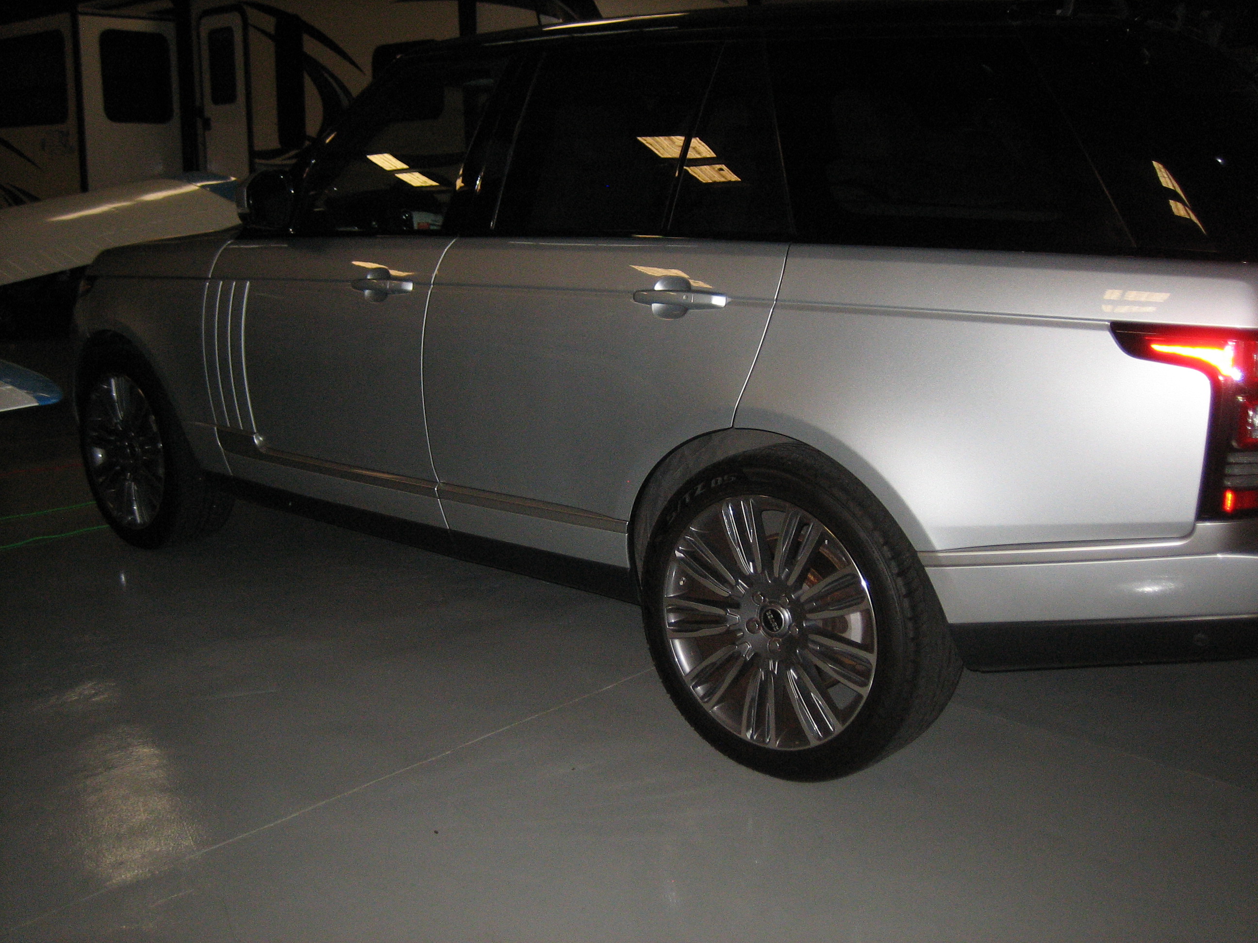 Used 2015 Land Rover Range Rover Supercharged AWD/4WD image 30