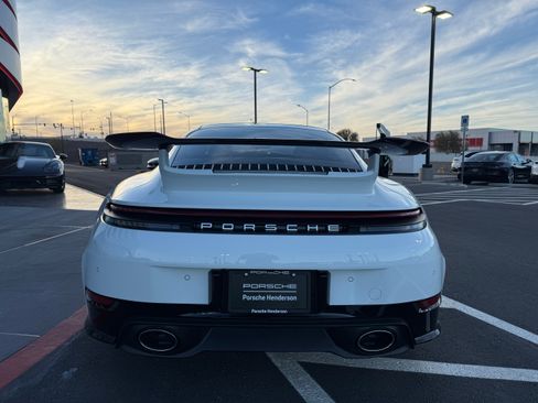 Used 2025 Porsche 911 Carrera image 30