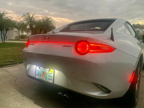 Used 2018 MAZDA MX-5 Miata RF Grand Touring image 4