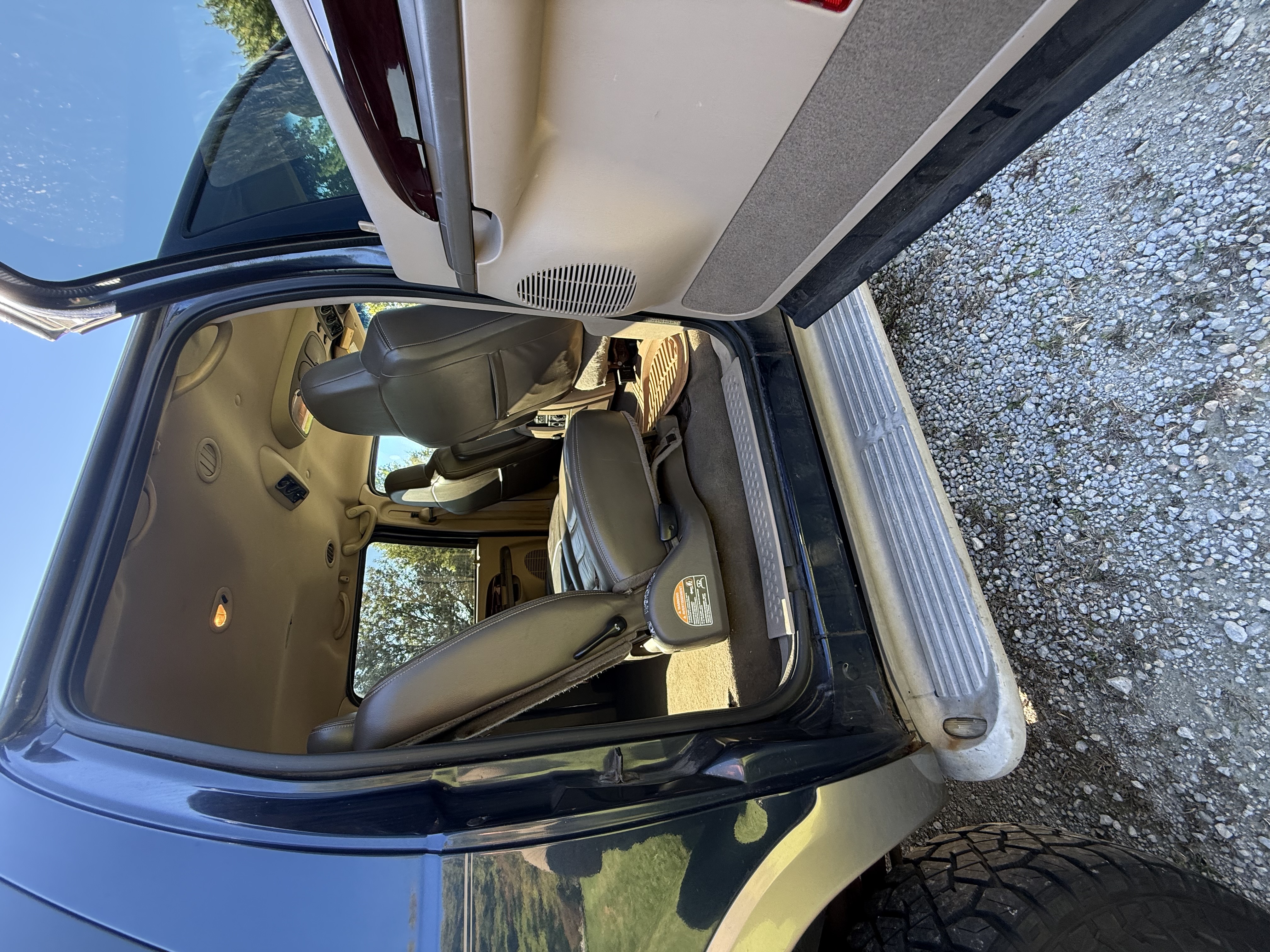 Used 2004 Ford Excursion Eddie Bauer AWD/4WD image 12