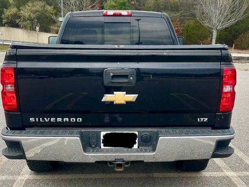 Used 2015 Chevrolet Silverado 1500 LTZ w/ Max Trailering Package image 6