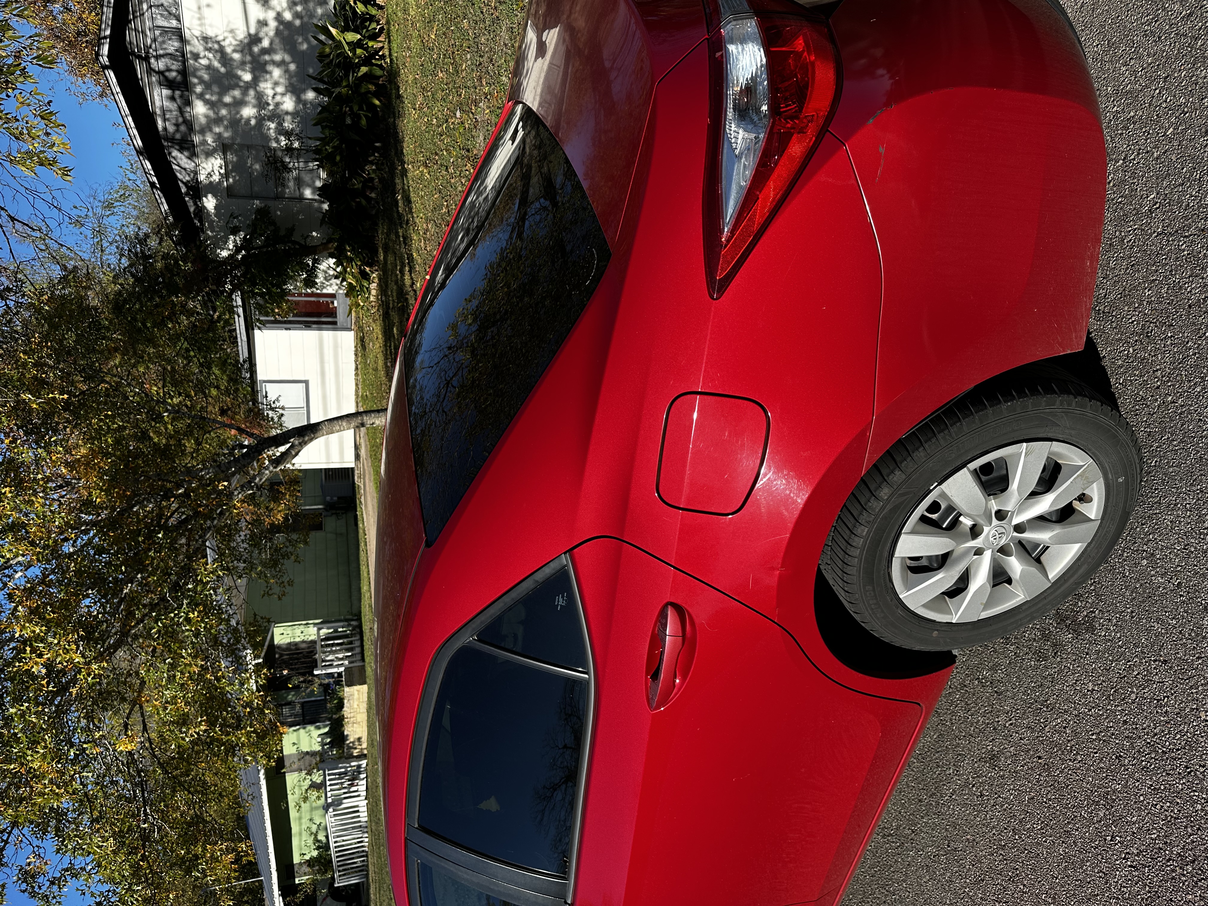 Used 2014 Toyota Corolla LE FWD image 5