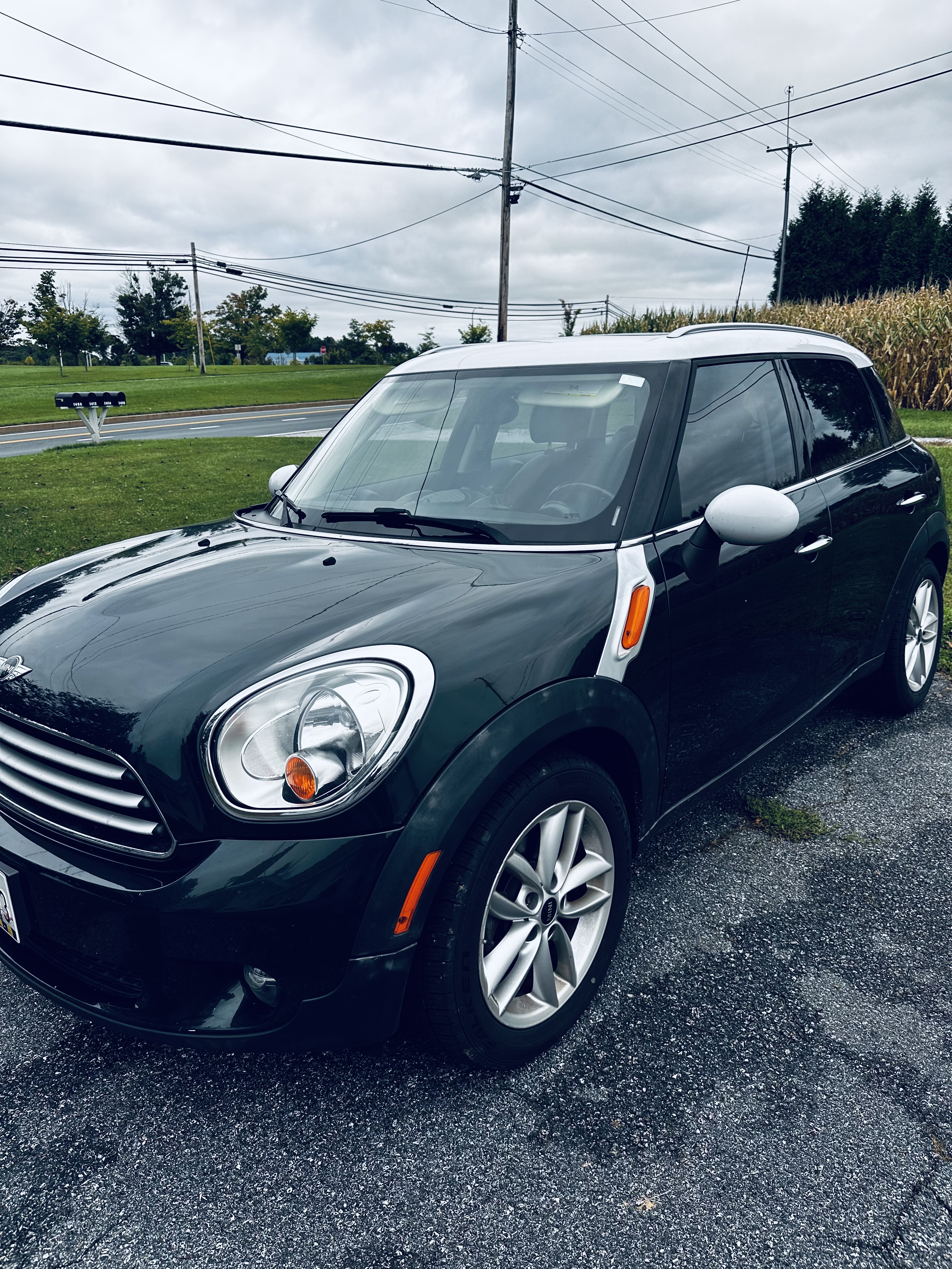 Used 2014 MINI Cooper Countryman FWD image 2