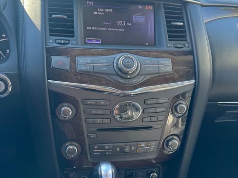 Used 2012 INFINITI QX56 2WD w/ Deluxe Touring Pkg image 16