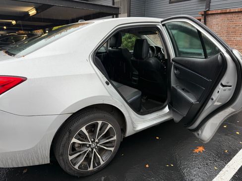 Used 2019 Toyota Corolla SE image 10