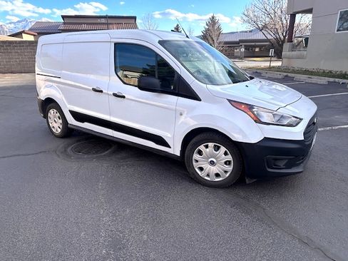 Used 2023 Ford Transit Connect XL image 2
