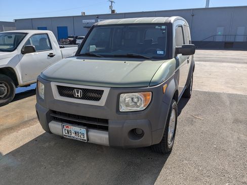 Used 2003 Honda Element EX image 1