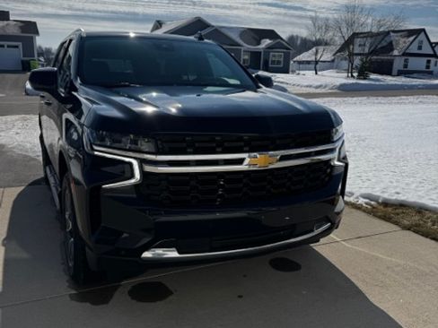 Used 2023 Chevrolet Tahoe LS image 8