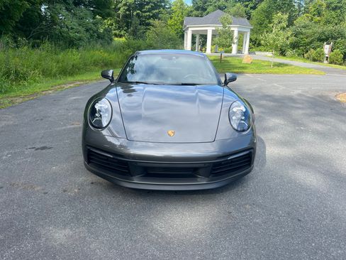 Used 2024 Porsche 911 Carrera S RWD image 4