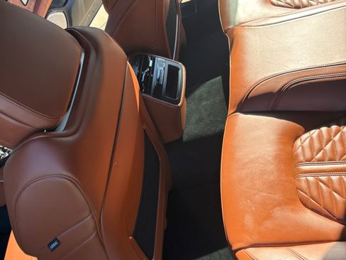 Used 2022 Maserati Quattroporte Modena image 6