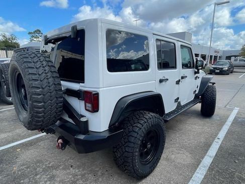 Used 2013 Jeep Wrangler Unlimited Rubicon w/ Dual Top Group image 4