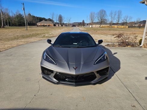 Used 2022 Chevrolet Corvette Stingray Coupe 2D w/ Z51 Performance Package image 2