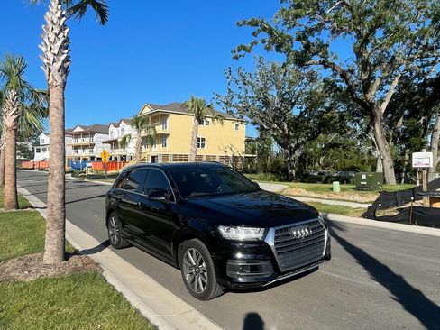 Used 2017 Audi Q7 3.0T Premium Plus image 2