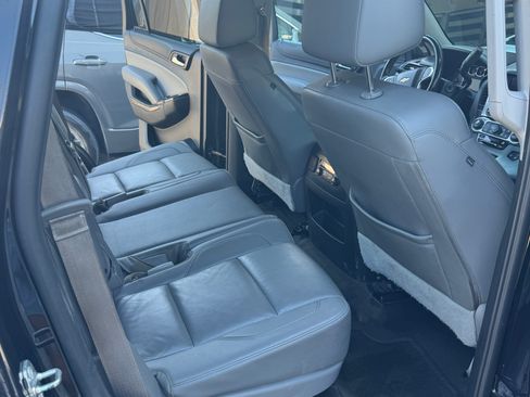 Used 2016 Chevrolet Tahoe LT image 11