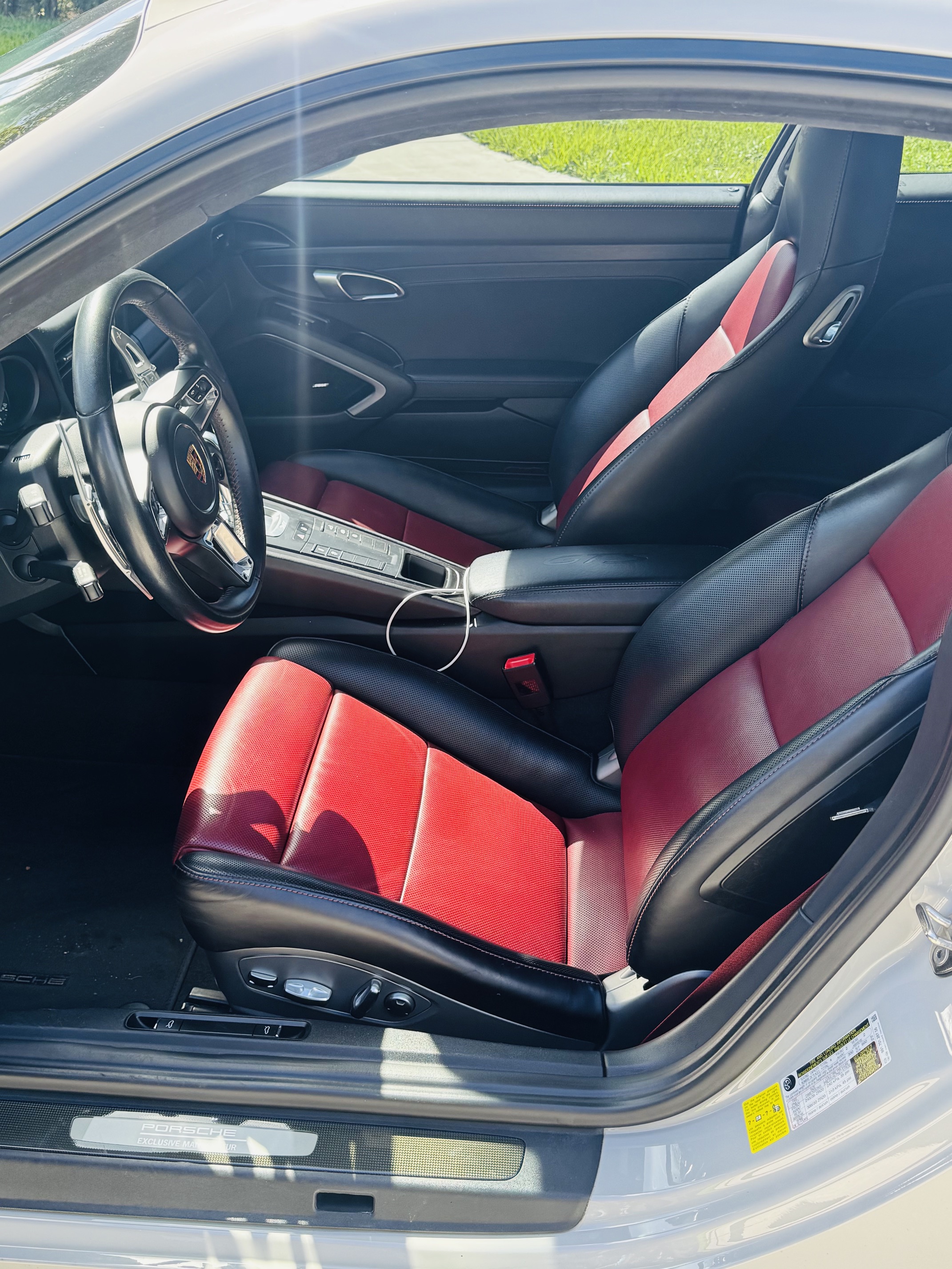 Used 2018 Porsche 911 GT3 RS image 13