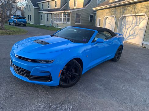 Used 2023 Chevrolet Camaro SS image 4