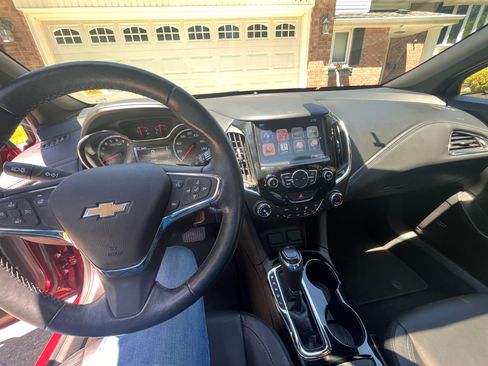 Used 2016 Chevrolet Cruze Premier FWD image 16
