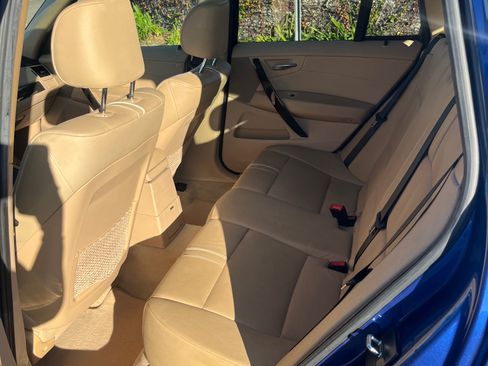 Used 2007 BMW X3 3.0si image 12