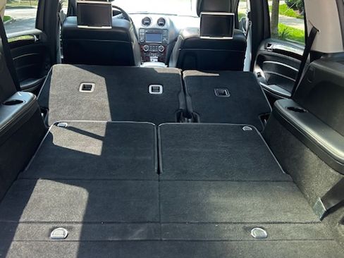 Used 2010 Mercedes-Benz GL 450 4MATIC image 6