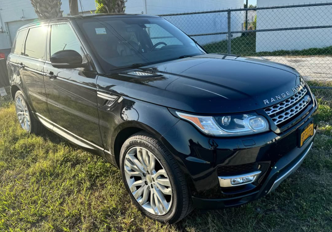 Used 2014 Land Rover Range Rover Sport HSE AWD/4WD image 5