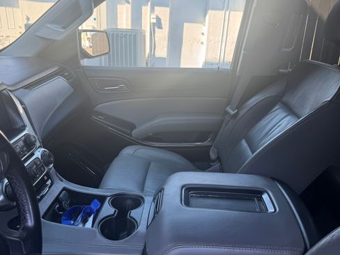 Used 2016 Chevrolet Tahoe LT image 12