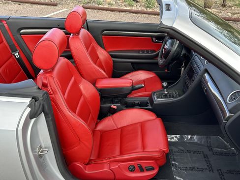 Used 2007 Audi S4 Cabriolet image 9