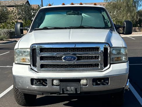 Used 2006 Ford F350 XL image 1
