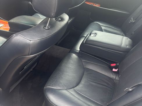 Used 2004 Lexus LS 430 image 11