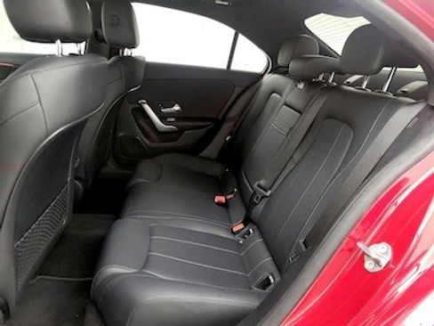 Used 2021 Mercedes-Benz A 220 4MATIC image 8